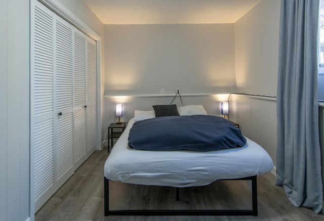 810 Main Street W, Isle, MN 56342