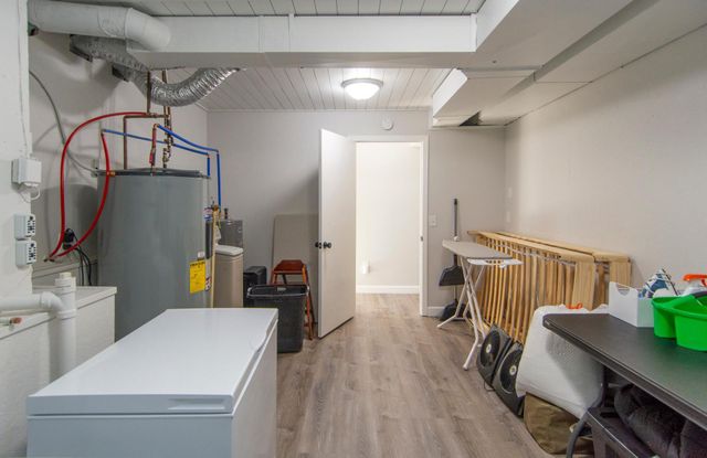 810 Main Street W, Isle, MN 56342