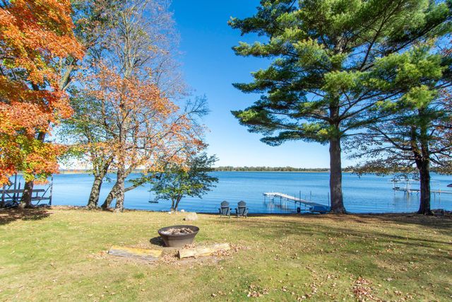 810 Main Street W, Isle, MN 56342