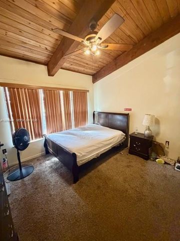 10331 Holly Ct, Pembroke Pines, FL 33026