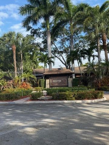 10331 Holly Ct, Pembroke Pines, FL 33026