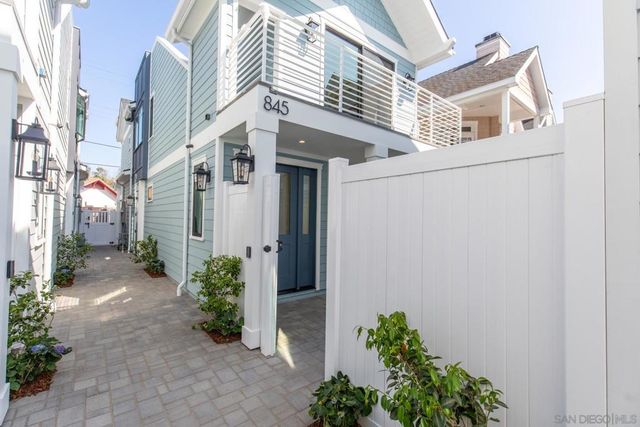 845 G Ave, Coronado, CA 92118