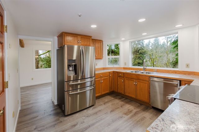 16326 SE Auburn-Black Diamond Road, Auburn, WA 98092