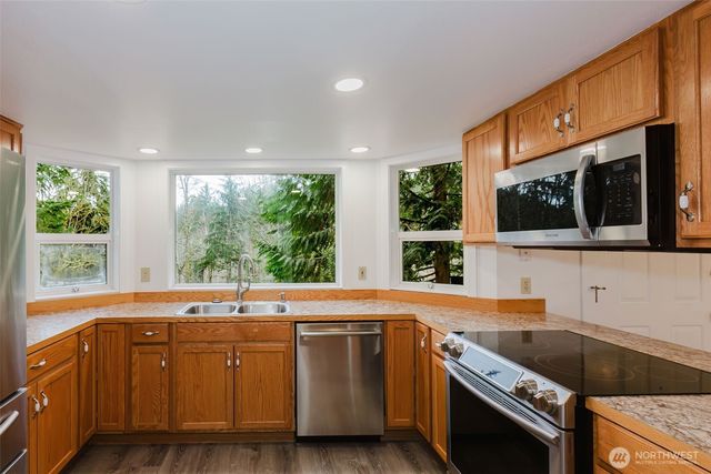 16326 SE Auburn-Black Diamond Road, Auburn, WA 98092