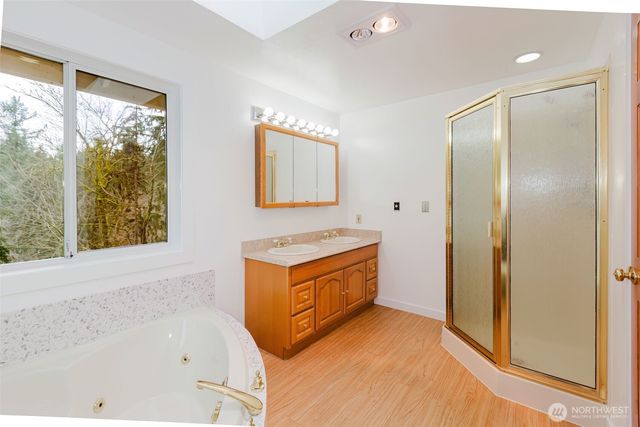 16326 SE Auburn-Black Diamond Road, Auburn, WA 98092