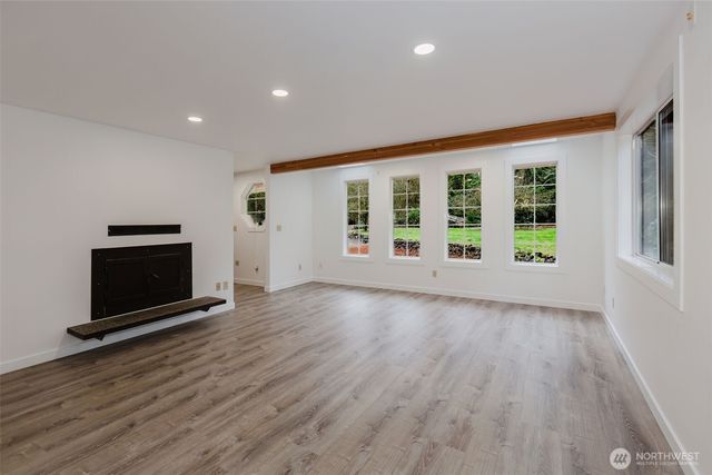 16326 SE Auburn-Black Diamond Road, Auburn, WA 98092