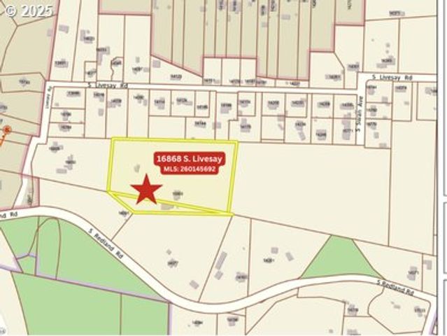 16868 S LIVESAY Rd, Oregon City, OR 97045