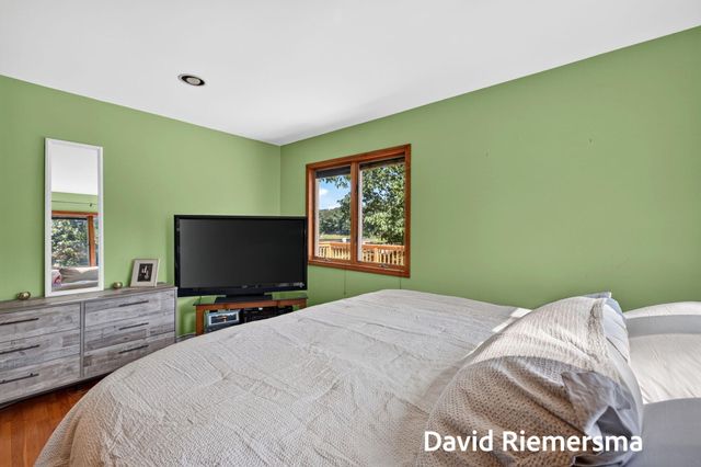 14254 Green Street, Grand Haven, MI 49417