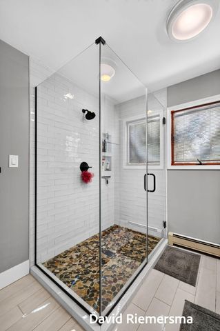 14254 Green Street, Grand Haven, MI 49417