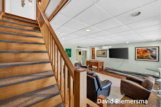 14254 Green Street, Grand Haven, MI 49417