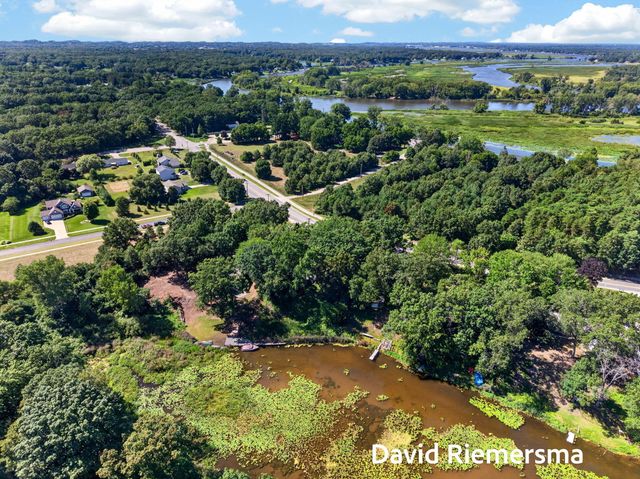 14254 Green Street, Grand Haven, MI 49417