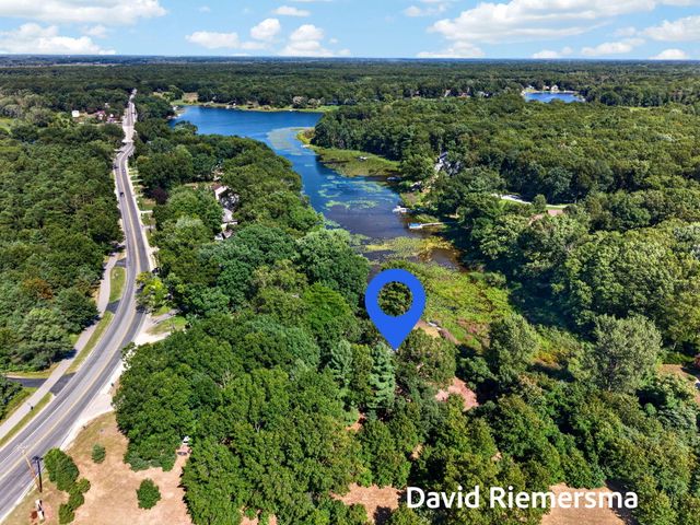 14254 Green Street, Grand Haven, MI 49417