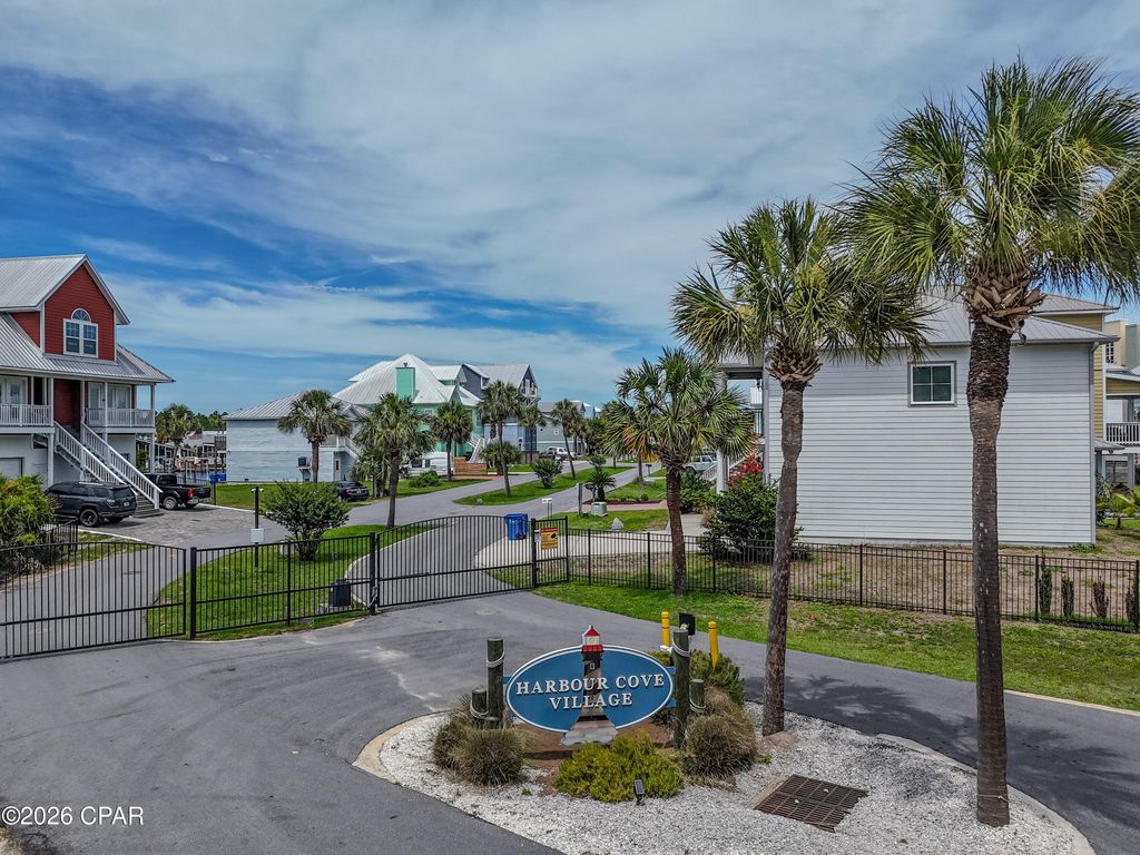 Image 2 of property listing at 933 Lighthouse Lagoon Court, Panama City Beach, FL 32407