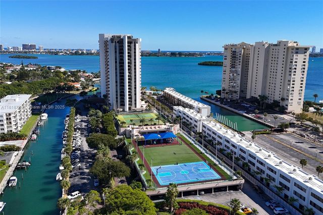 1800 NE 114th St 1103, Miami, FL 33181