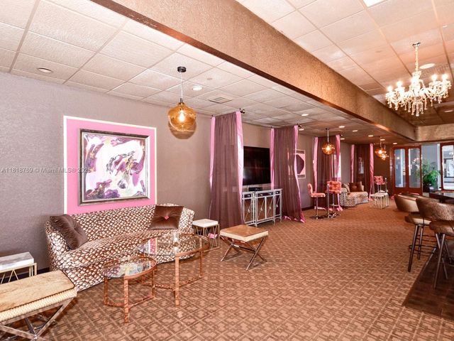 1800 NE 114th St 1103, Miami, FL 33181