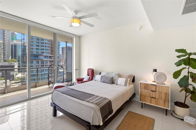 92 SW 3rd St 1202, Miami, FL 33130