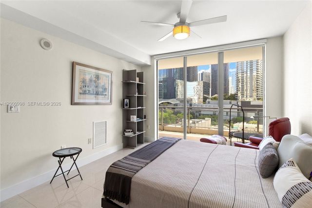 92 SW 3rd St 1202, Miami, FL 33130