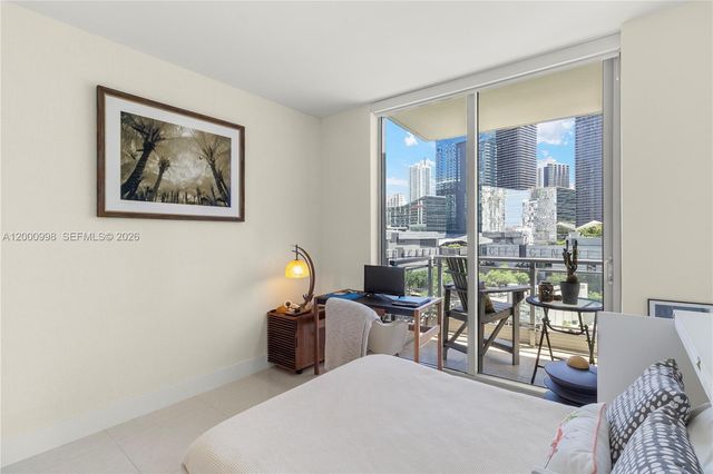 92 SW 3rd St 1202, Miami, FL 33130