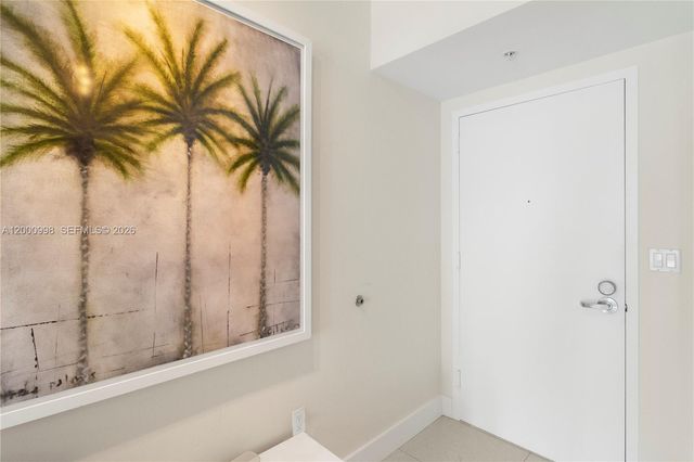 92 SW 3rd St 1202, Miami, FL 33130