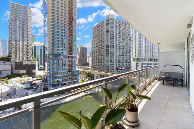 92 SW 3rd St 1202, Miami, FL 33130