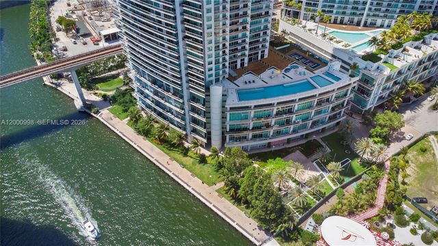 92 SW 3rd St 1202, Miami, FL 33130