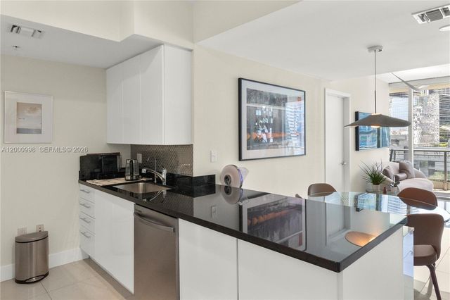 92 SW 3rd St 1202, Miami, FL 33130