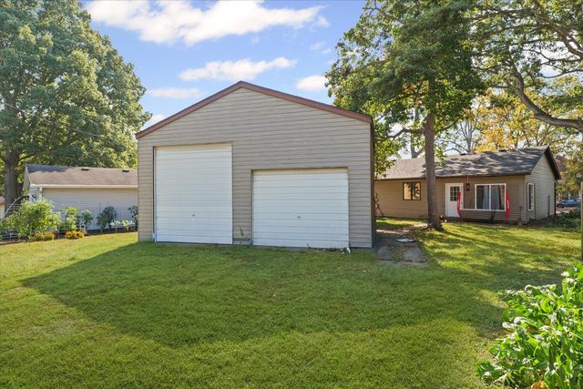 106 E Union Street, Mahomet, IL 61853