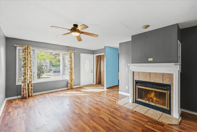 106 E Union Street, Mahomet, IL 61853