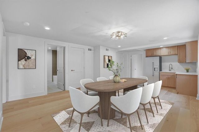 1566 Olympian SW Circle, Atlanta, GA 30310