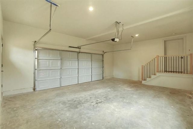 1566 Olympian SW Circle, Atlanta, GA 30310