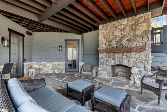 231 Quay Court, Sunset, SC 29685