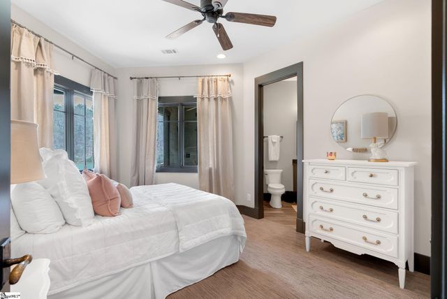 231 Quay Court, Sunset, SC 29685