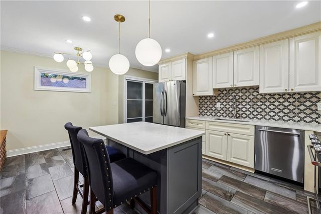 2862 Dunnington Circle, Atlanta, GA 30341