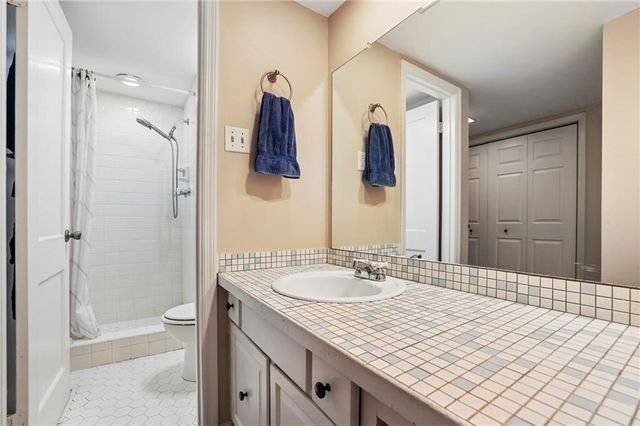 2862 Dunnington Circle, Atlanta, GA 30341