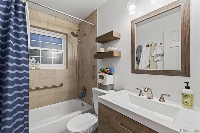 10585 W 79th Way, Arvada, CO 80005