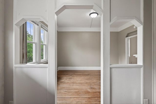 1017 Earl Street, Saint Paul, MN 55106
