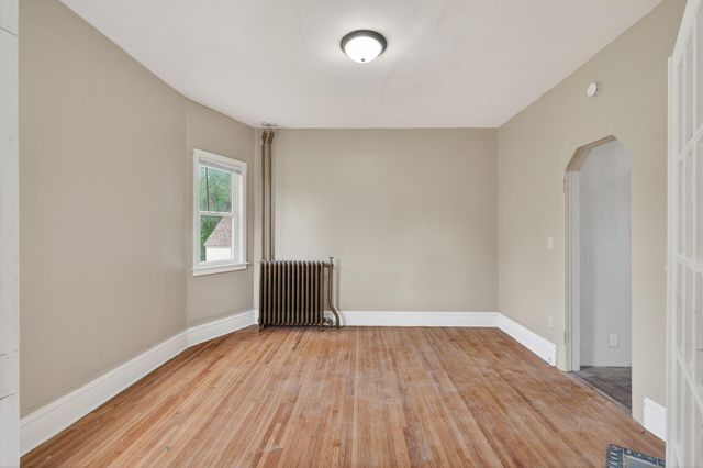 1017 Earl Street, Saint Paul, MN 55106