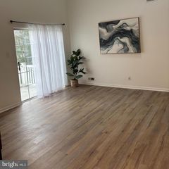 4204-B FENWICK LN, Mount Laurel, NJ 08054