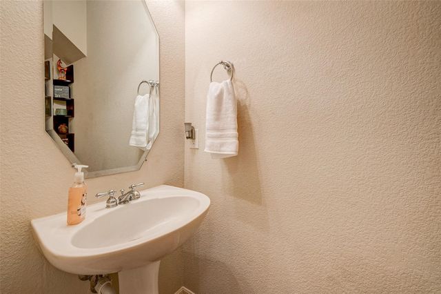 3505 Copper Ridge Drive, Mckinney, TX 75070