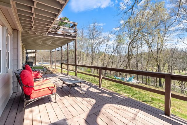 8446 Par Lane, Rogers, AR 72756