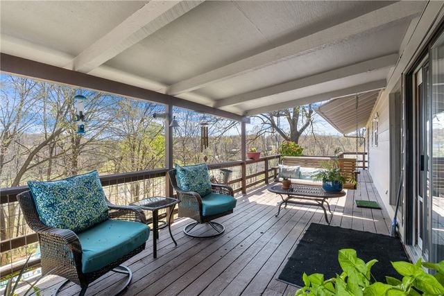 8446 Par Lane, Rogers, AR 72756