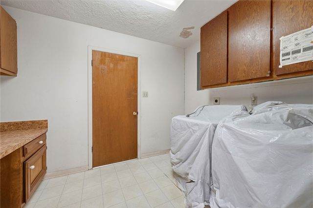 2500 Raintree Drive, College Station, TX 77845