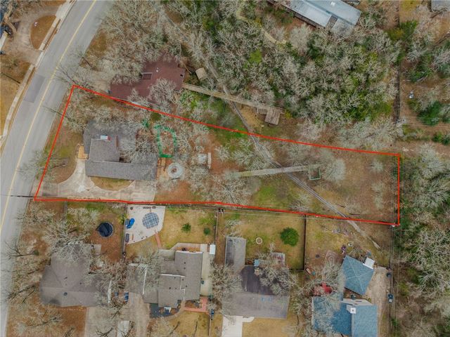 2500 Raintree Drive, College Station, TX 77845