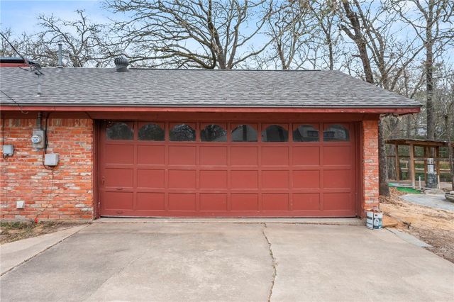 2500 Raintree Drive, College Station, TX 77845