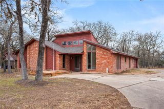 2500 Raintree Drive, College Station, TX 77845