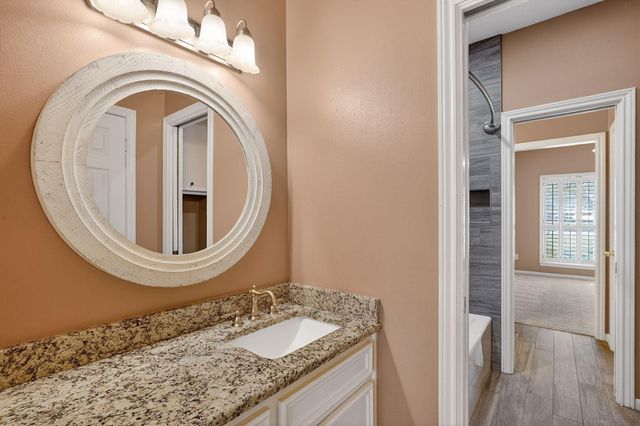 207 Hearthstone Circle, College Station, TX 77840