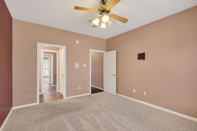 207 Hearthstone Circle, College Station, TX 77840