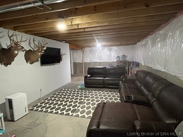8717 Black Oak Drive, Charlestown, IN 47111