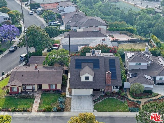 7321 Westlawn Avenue, Los Angeles, CA 90045