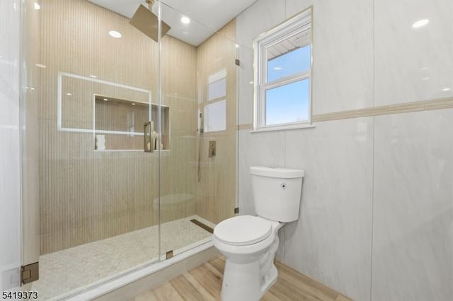 47 Darling Ave, Bloomfield Twp., NJ 07003